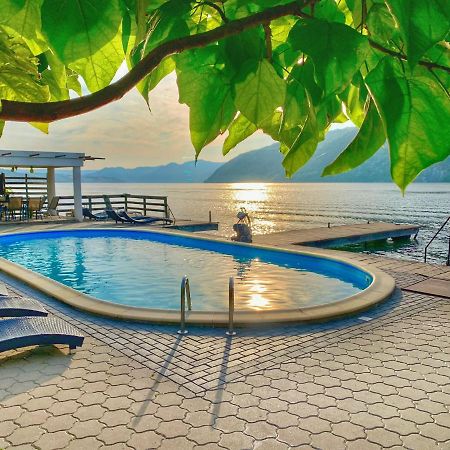 Villa Exclusive Ieşelniţa Esterno foto