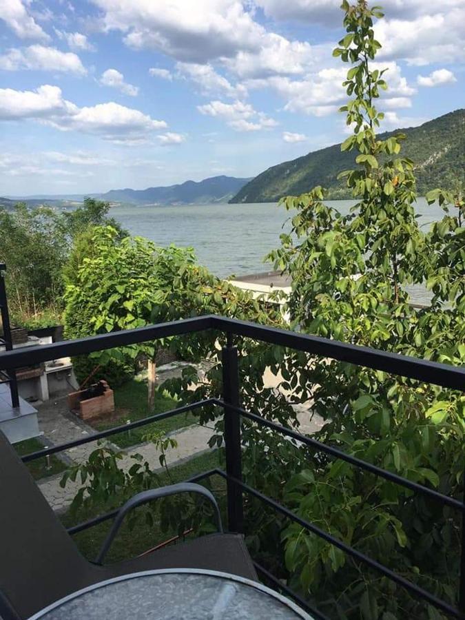 Villa Exclusive Ieşelniţa Esterno foto