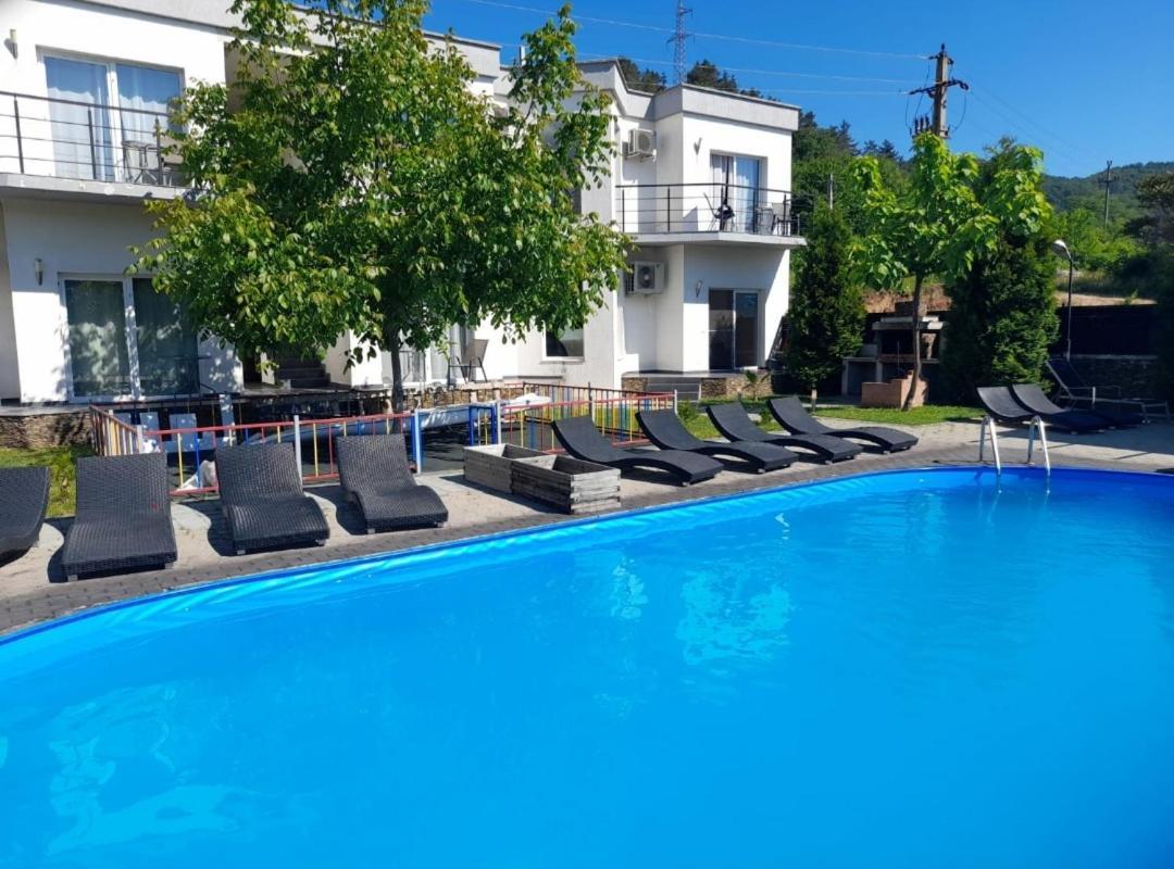 Villa Exclusive Ieşelniţa Esterno foto